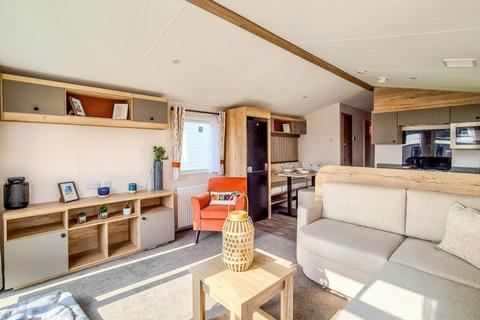 2 bedroom park home for sale, Polperro Holiday Park