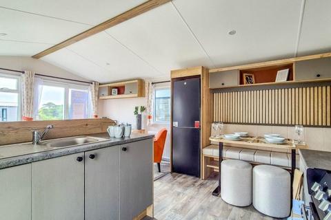 2 bedroom park home for sale, Polperro Holiday Park