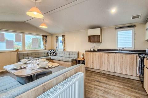 2 bedroom park home for sale, Polperro Holiday Park