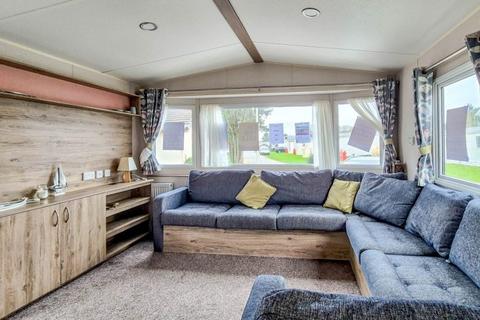 2 bedroom park home for sale, Polperro Holiday Park