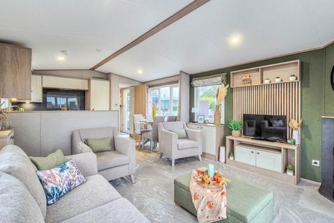 2 bedroom park home for sale, Polperro Holiday Park