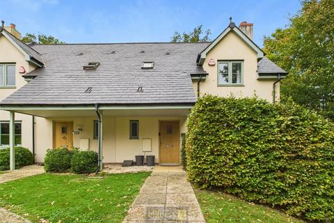 3 bedroom end of terrace house for sale, Magnolia Crescent, Great Warley, Brentwood, Essex, CM13