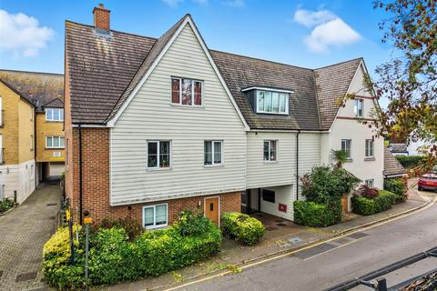 2 bedroom apartment for sale, Station Approach, Theydon Bois