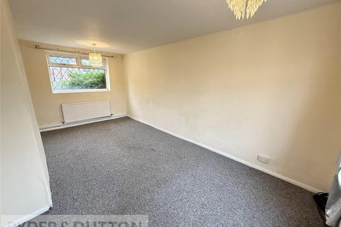 3 bedroom terraced house to rent, Whinfell Drive, Middleton, Manchester, M24