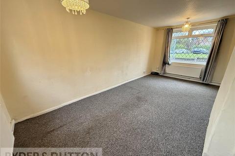 3 bedroom terraced house to rent, Whinfell Drive, Middleton, Manchester, M24