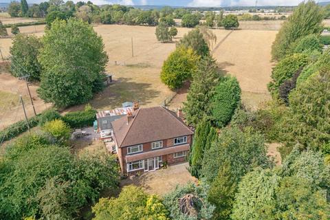 5 bedroom detached house for sale, Worcester Road Low Hill Kidderminster, Worcestershire, DY11 7RL