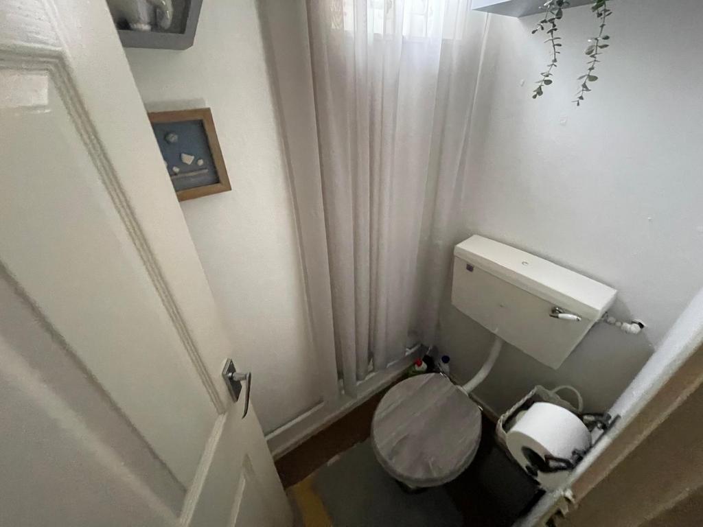 Whats App Image 2025-10-17 at 10.04.21 (3).jpeg