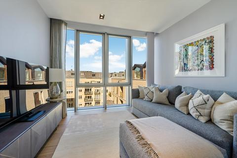 3 bedroom flat to rent, Dominion House, Bartholomew Close, London, EC1A