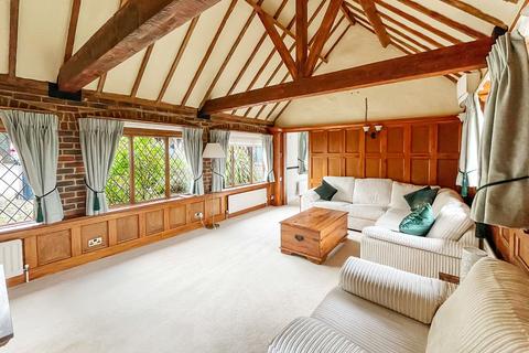 2 bedroom bungalow for sale, Mill Lane, Worthing, West Sussex