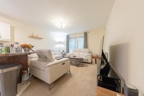 2 bedroom flat for sale, Castlecroft Road, Wolverhampton WV3