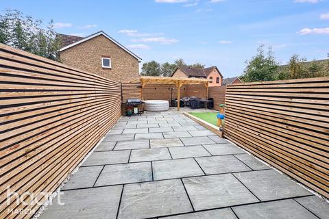 5 Gull Way, Chatteris, PE16 6DT