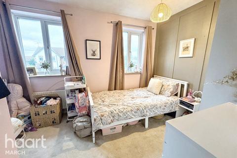 5 Gull Way, Chatteris, PE16 6DT