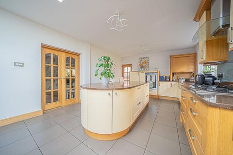 undefined, Warwick Road, Solihull, B91