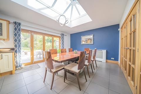 undefined, Warwick Road, Solihull, B91