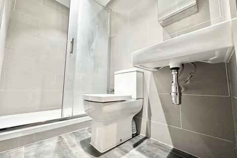 Studio to rent, 4 Drakes Courtyard, London NW6