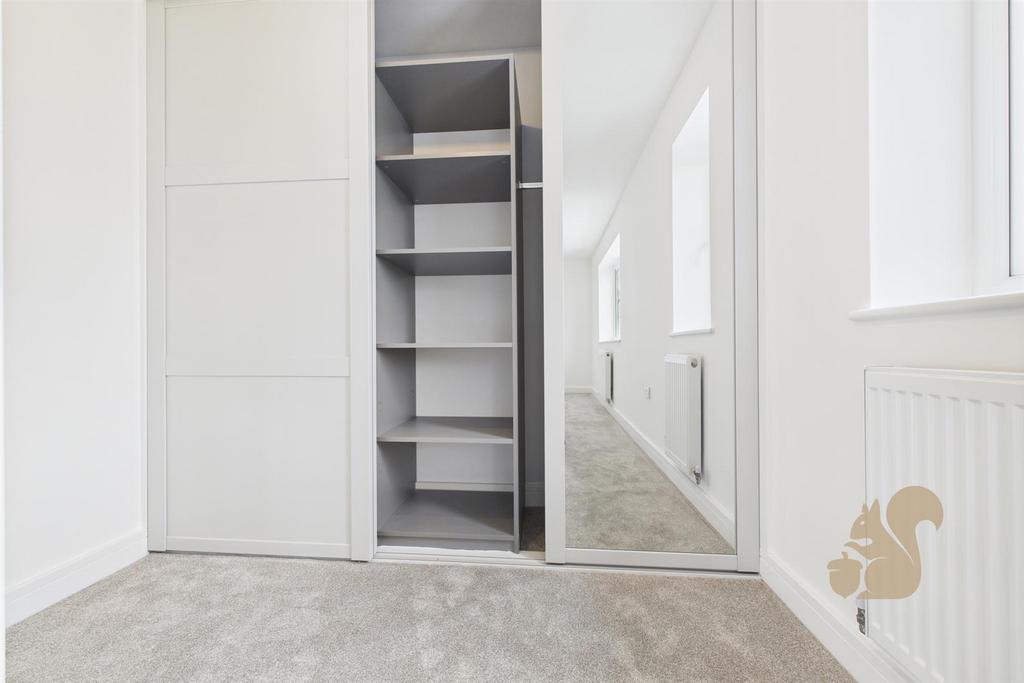 CAM03877 G0-PR0236-STILL001.jpg