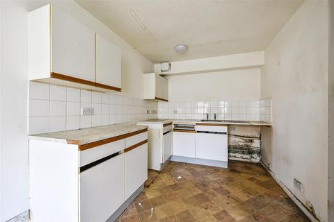 undefined, Silkweavers Road, Andover