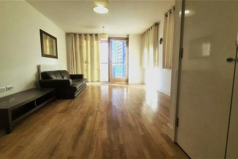 2 bedroom flat to rent, Mastmaker Road, London E14