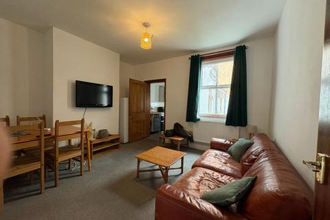 undefined, Room 5, 5 Mason Street