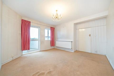 2 bedroom flat for sale, Goldington Street, London NW1
