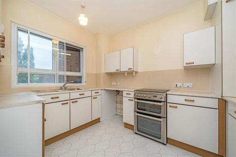 2 bedroom flat for sale, Goldington Street, London NW1