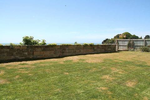 2 bedroom flat to rent, Alpine Road, Ventnor, PO38