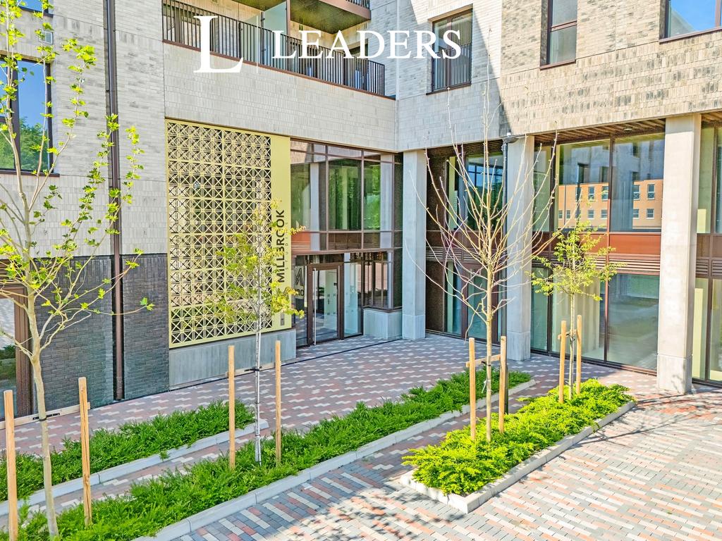 B1868677-dji 2025061