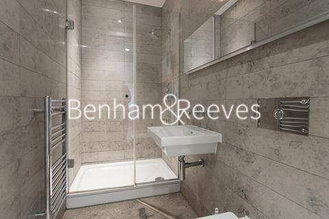 undefined, Theobalds Road, Bloomsbury WC1X