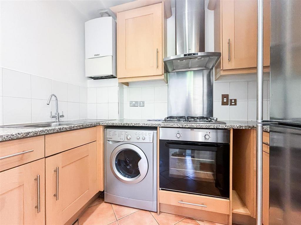 Kitchen (1 of 1).jpg