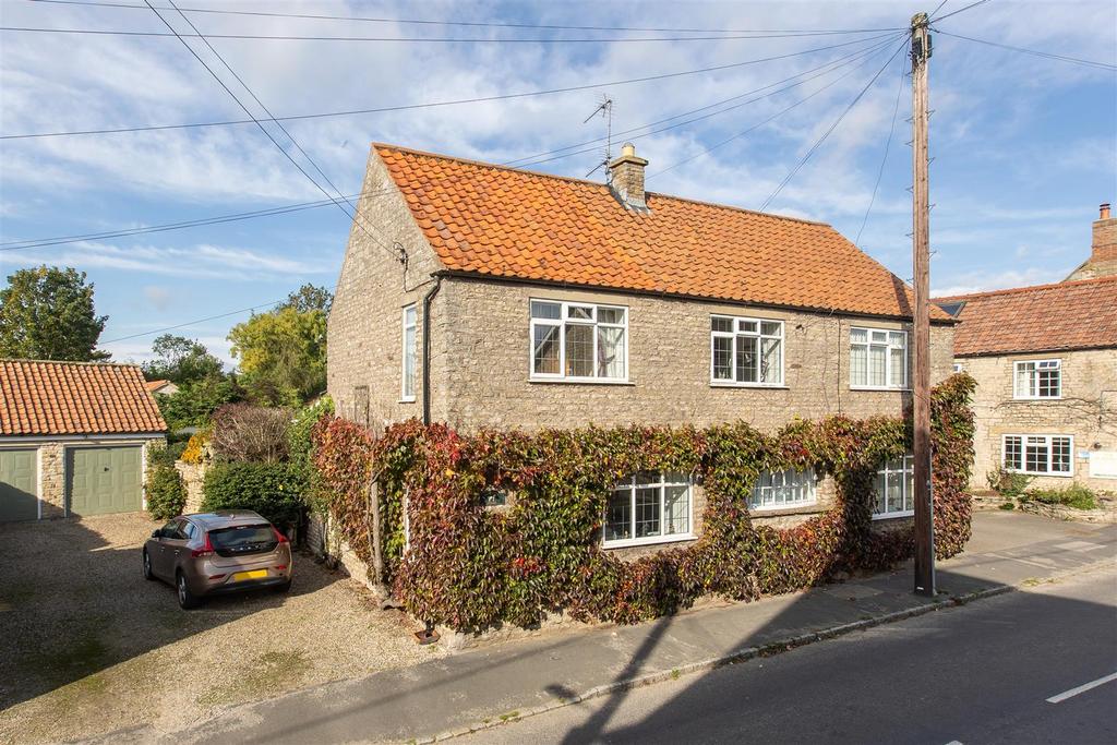 Barnstone House External-1.jpg