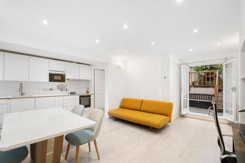 2 bedroom flat to rent, Warwick Road, Earls Court, London