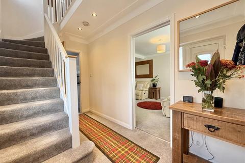 3 bedroom semi-detached house for sale, Millfields, Writtle, Chelmsford