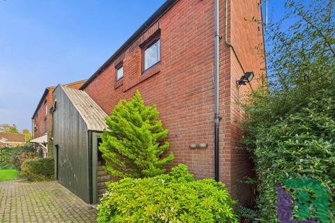 2 bedroom maisonette for sale, Church End, Milton Keynes MK17