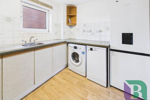 2 bedroom maisonette for sale, Church End, Milton Keynes MK17