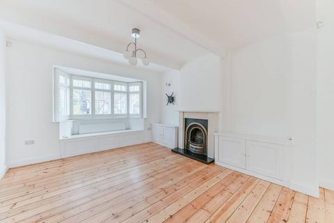 32 Downsview Road, London, SE19 3XB