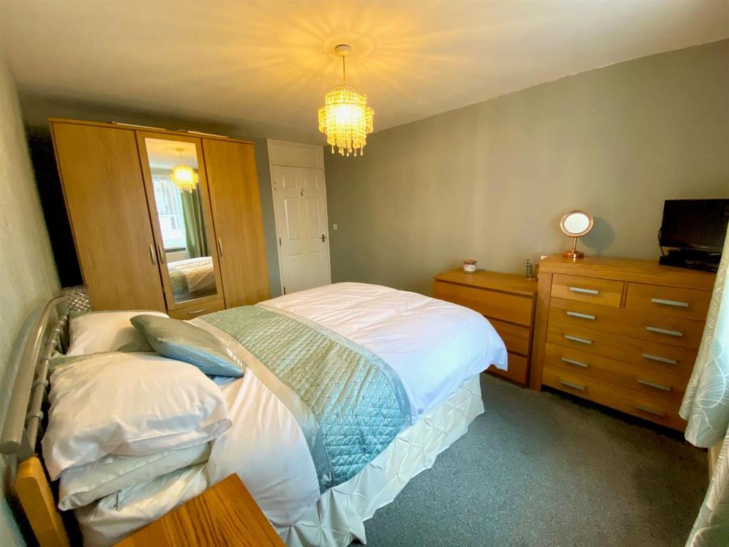 Bedroom.jpg