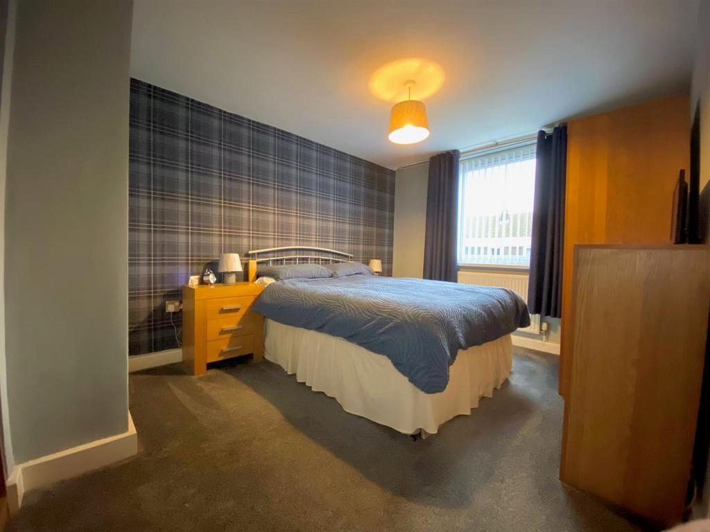 Bedroom 2.jpg