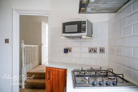27a Aldeburgh Street, London, SE10 0RW