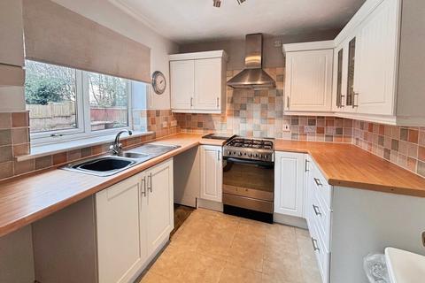 2 bedroom terraced house to rent, Airedale Heights, West Yorkshire WF2