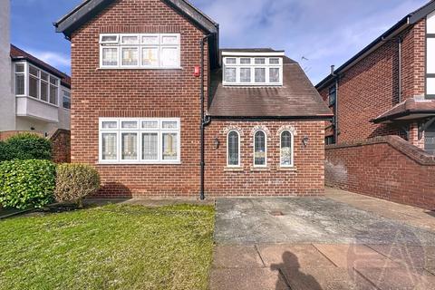 4 bedroom detached house for sale, Gainsborough Road, Southport PR8