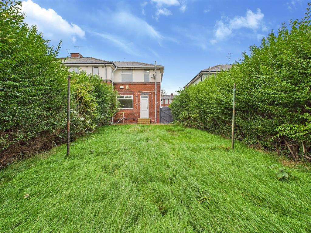 CAM05663 G0-PR0016-STILL025.jpg