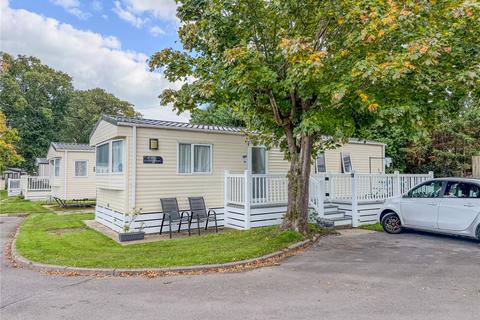 2 bedroom property for sale, Hoburne Lane, Christchurch BH23