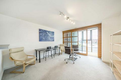 1 bedroom flat for sale, Lombard Road, London SW11