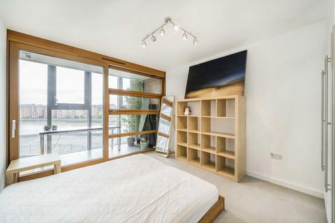 1 bedroom flat for sale, Lombard Road, London SW11