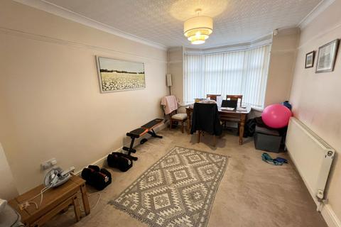 3 bedroom semi-detached house for sale, Arnold Road, Shirley