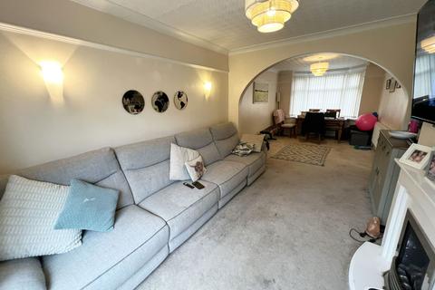 3 bedroom semi-detached house for sale, Arnold Road, Shirley