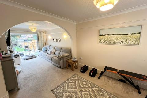 3 bedroom semi-detached house for sale, Arnold Road, Shirley