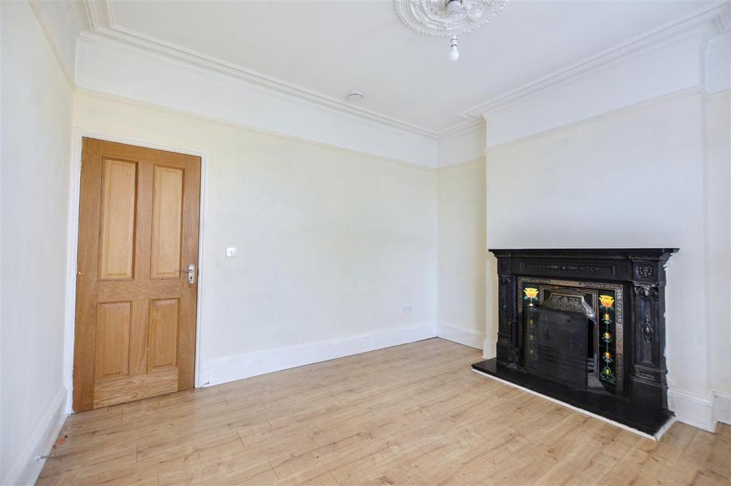 Lounge/Sitting Room