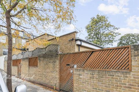 undefined, Cornthwaite Road, LONDON E5
