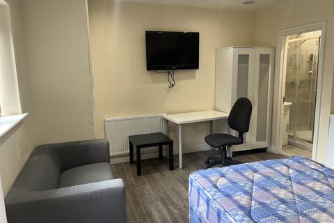 1 bedroom flat to rent, Nottingham NG7